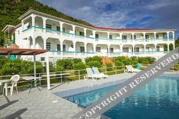 Royal Cove Hotel Jennings Ngoại thất bức ảnh